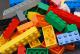 В качестве отделки для лестницы в одной из квартир Манхэттена использовали 20000 блоков Lego